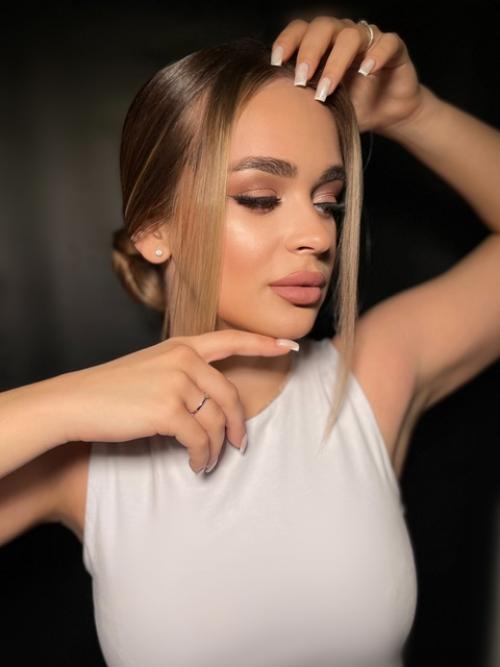 Свадебный макияж и причёска играют важную роль в создании образа невесты. 01