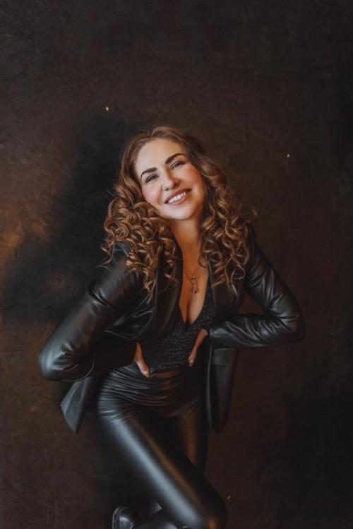 Кто сказал, что контент - фотосъемку можно снять только в фотостудии? 01