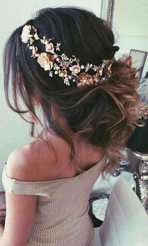 Ищу мастера, который сможет приехать на дом (Ванеева) и сделать вечерний макияж + прическа) 2000-2500. 02