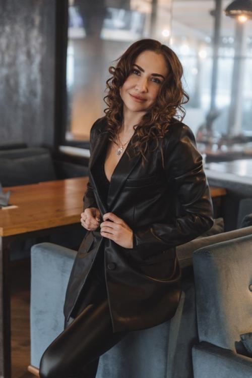 Кто сказал, что контент - фотосъемку можно снять только в фотостудии? 03