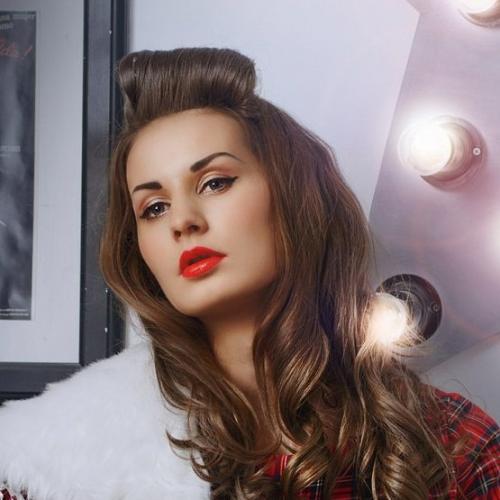 Могу собрать вас и вашу дочку на выпускной! 09