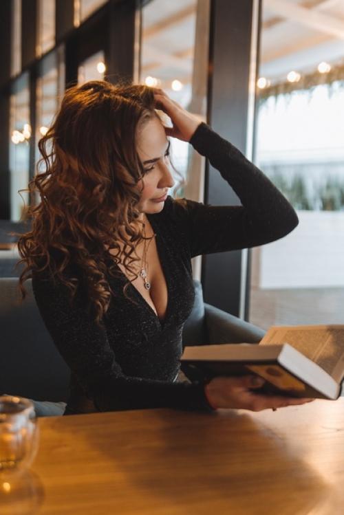 Кто сказал, что контент - фотосъемку можно снять только в фотостудии? 05