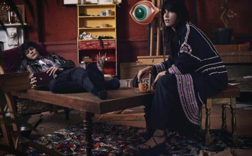 Artist in Residence: Сабрина иоффреда и фионнан берни - перкинс в фотосессии Дэвида Бартона для Elle US March 2016. 01