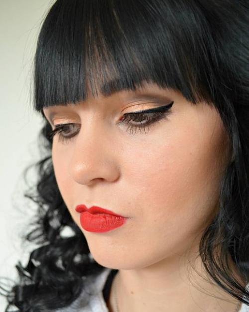 Девушки требуются модели для портфолио! 01