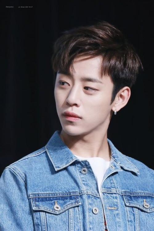 Мы потихоньку ваши заказы выполняем. 02