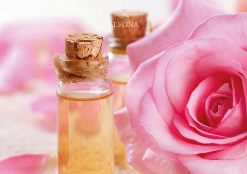 Гидролат розы от компании клеона один из самых мягких по своему действию на кожу. 02