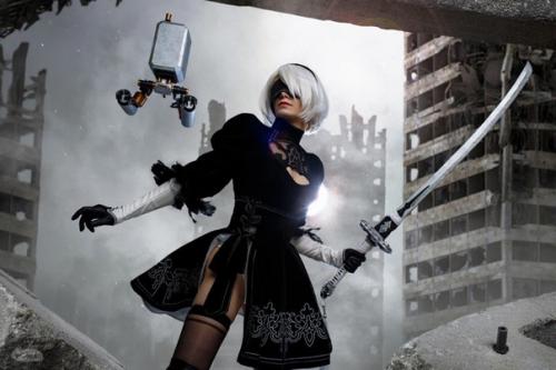 Косплеер Анна Елисеева, известная как Tary Proxy, предстала в образе 2B, одного из главных героев Nier: Automata. 01