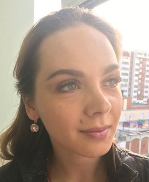 Вот и подходит пора выпускных вечеров. 02