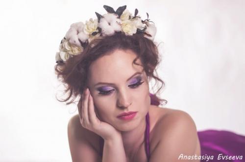 Всем привет!  Предлагаю услуги профессионального стилиста визажиста. 08