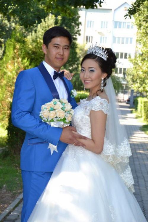 Всем привет!  Предлагаю услуги профессионального стилиста визажиста. 01