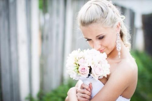 Макияж и прическа для вас? 02