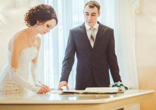 Ажурные блинчики. Ингредиенты: Молоко (2, 5% жирности) - 3 и 1/4 стакана. 01 Ажурные блинчики. Ингредиенты: Молоко (2, 5% жирности) - 3 и 1/4 стакана. 01