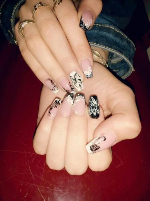 Дорогие девушки!  Скоро в моей студии будет работать мастер по ногтям. 01