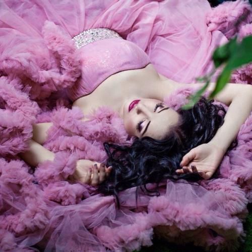 У вас выпускной или свадьба? 06