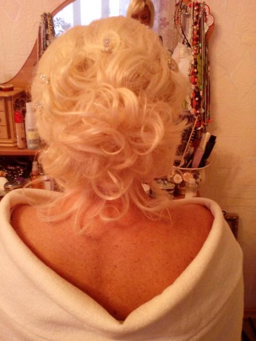 Милые дамы?  Впереди важное торжество и вам нужно выглядеть по-настоящему великолепно? 02