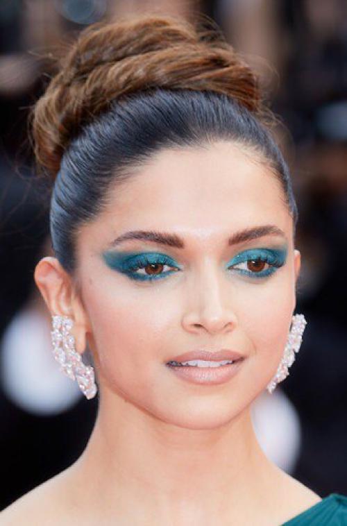 - канны - 2017: уроки безупречного макияжа от дипики падукон. 03