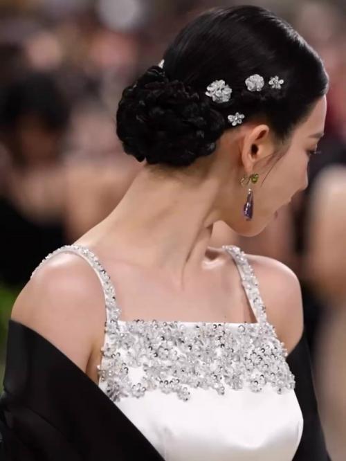 050526: Met Gala 2026 лучшее фото Карины с Met Gala. 01