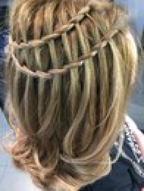 Милые выпускницы?  , Близится ваш самый долгожданный день. 02