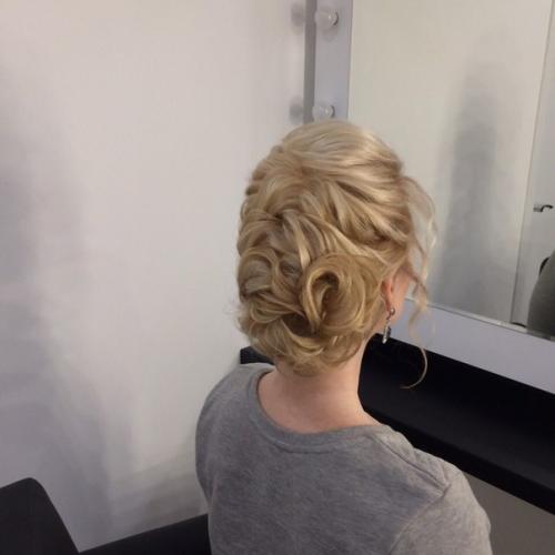 Мы вам комплексную услугу Создание Образа для Выпускного Бала предлагаем. 02