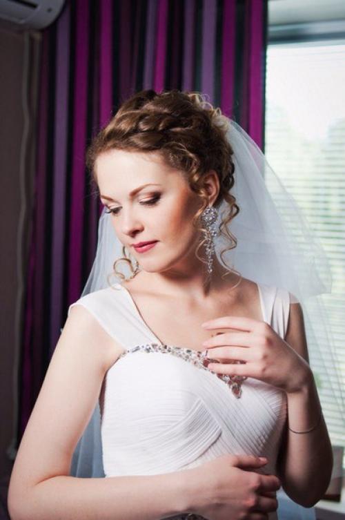 Милые невесты, запись на макияж и прическу продолжается! 03