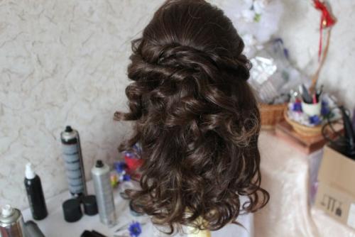 Причёски, макияж на любой вкус и возраст. 01