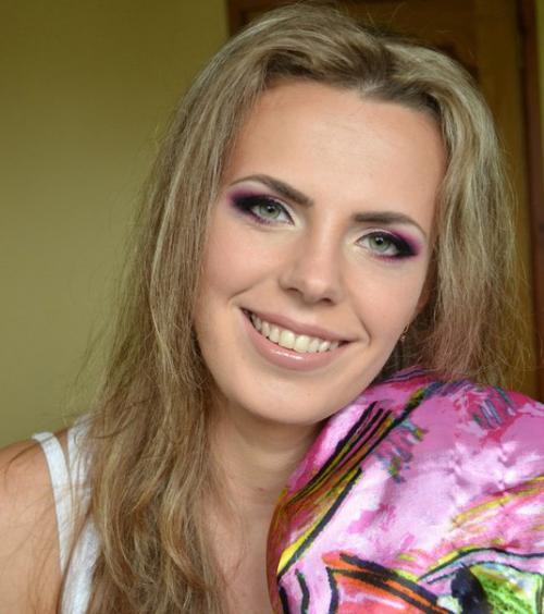 Милые дамы?  Мастер по созданию причёсок и макияжа? 03