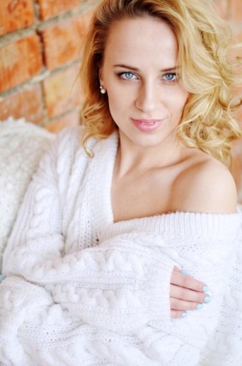 Очень давно не проводила конкурсов, пора! 01