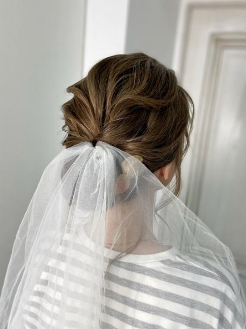 Чудесная Виталина) фото прически и макияжа с репетиции и фоточки уже со свадьбы. 02