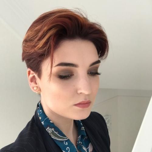 Невероятно харизматичная и красивая Валерия, была у нас в гостях на макияже. 01