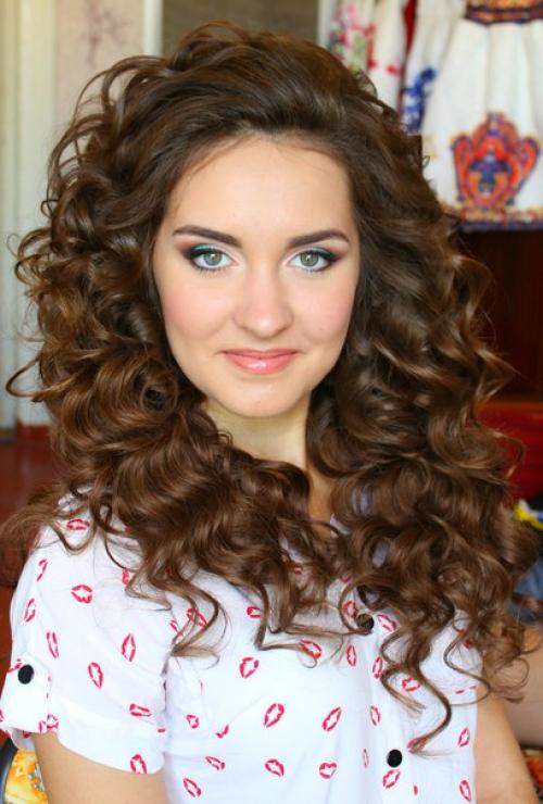 Дорогие девушки!  22-23. Июля у меня утром есть окошки на прическу и макияж. 04