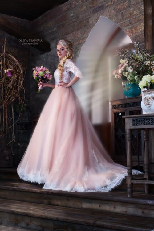 W E D D I N G `S T Y L E? 01