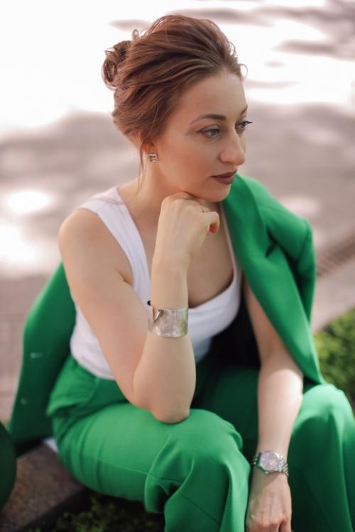 Это была трёх часовая контент - съёмка для остеопата Анны в Москве. 06