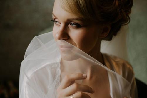 В том случае, если вы еще не придумали себе образ на торжество, не беспокойтесь. 01