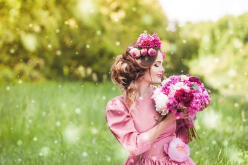 Я могу дополнить ваш образ красивым стойким макияжем. 04