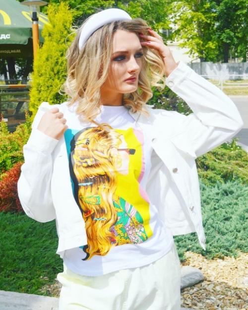 В наличии весь образ. 01