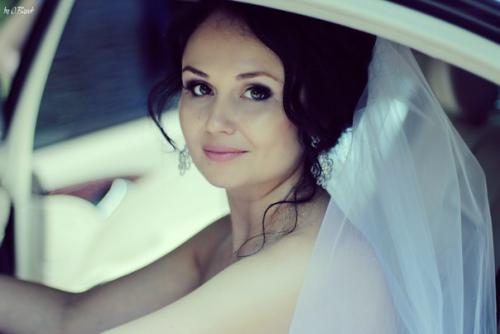 Ищу миловидную модель с опытом съёмок, у которой есть своё свадебное платье и фата, для бесплатной фотосессии, желательно посёлок котовского. 05