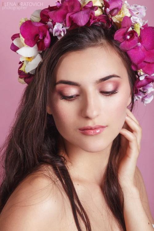 В том случае, если вы еще не придумали себе образ на торжество, не беспокойтесь. 02