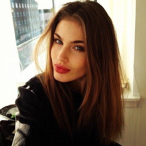 Красавицы мы предлагаем вам качественный мейк и стильную прическу по очень привлекательной цене. 01