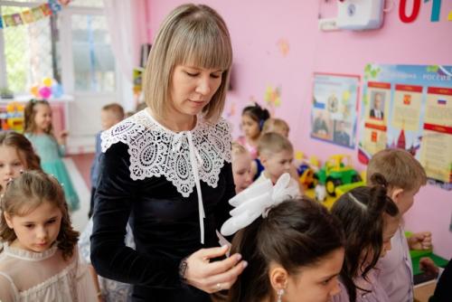 Мы продолжаем делиться приятными воспоминаниями с выпускных. 01