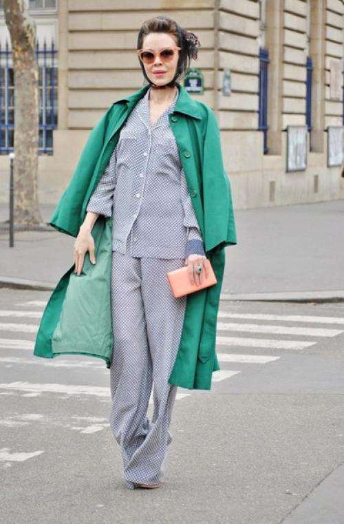 Пижамный стиль.  Теперь весь день можно провести в пижаме и никто на вас косо не посмотрит. 05