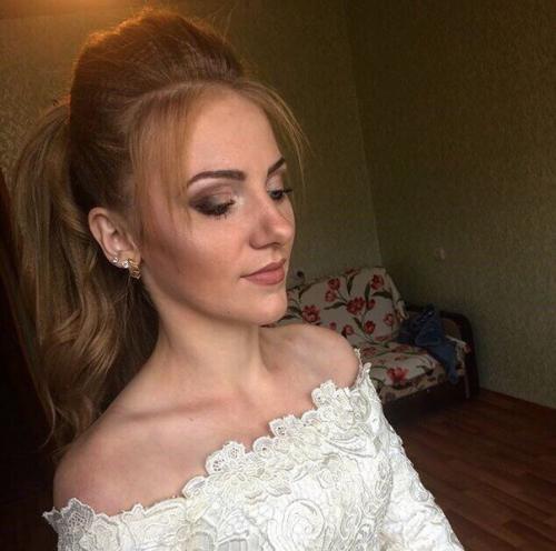 Всем здравствуйте, я сертифицированный мастер по визажу, приглашаю вас на образ к выпускному, фотосессии, дни рождения, а так же свадьбы? 08