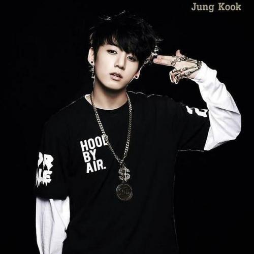 Я долго думала, но решила создать образ женского чонгука. 02