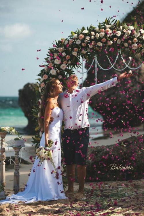 Минимальный набор для свадебной церемонии 1350$. 08