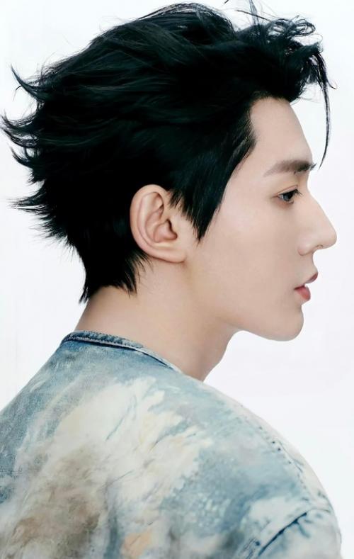 Khun Chen Chen (художник - стилист) написал о Dengwei. 01