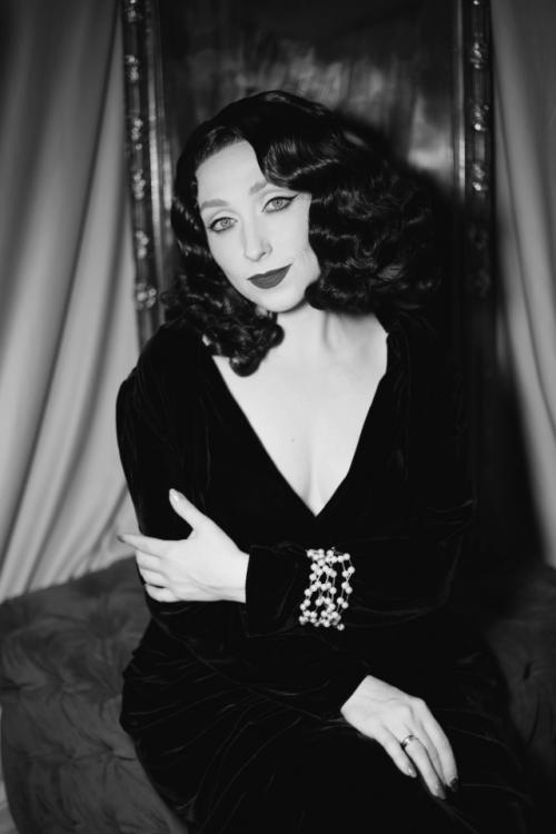 7 сентября.  Фото - день в салоне женской винтажной моды. 02