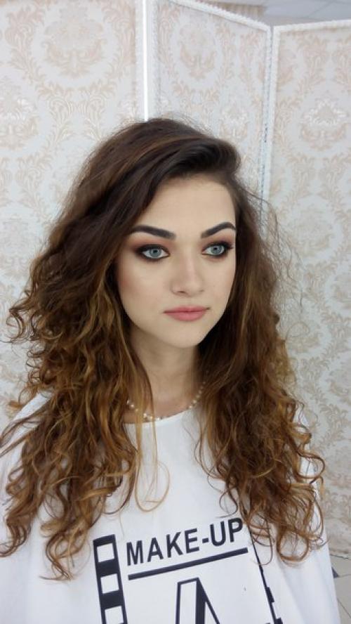 Макияж и прически от мастеров нашей студии. 04