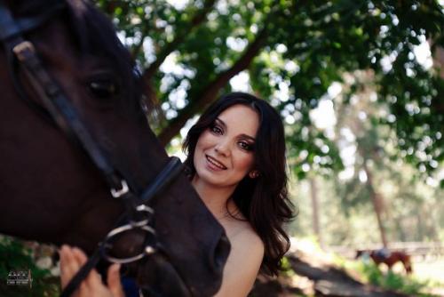 Сертифицированный визажист и мастер по прическам. 02