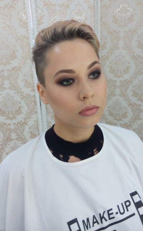 Макияж и прически от мастеров нашей студии. 03