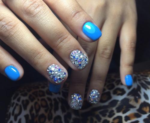 Сертифицированный мастер комбинированного маникюра. 03