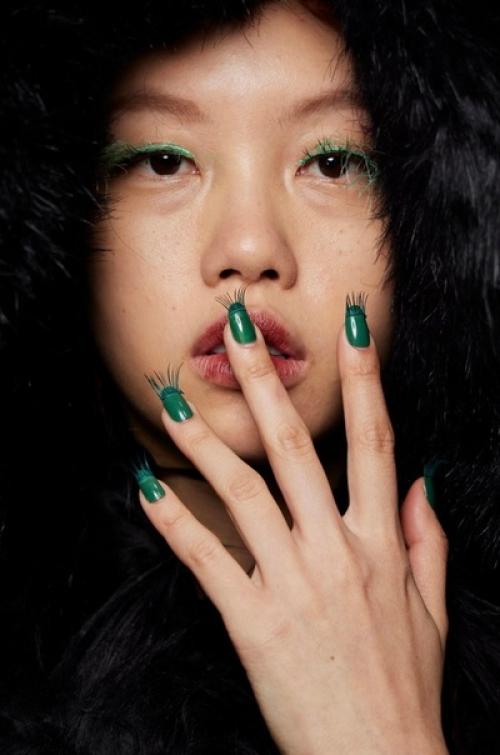 Главные бьюти - тенденции показов осень - зима 2022/2023. 06